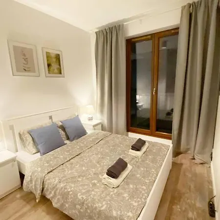 Exclusive 2br! Near City Center +netflix Apartment